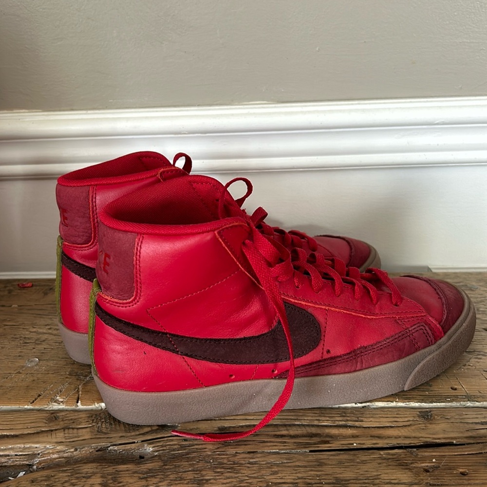 2024 Red Nike Blazer Mid '77 'Layers of Love'